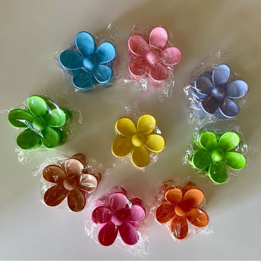 9 Piece Flower Claw Clips Large Jaw Clips 9 Matte Colors Non Slip Strong Hold
